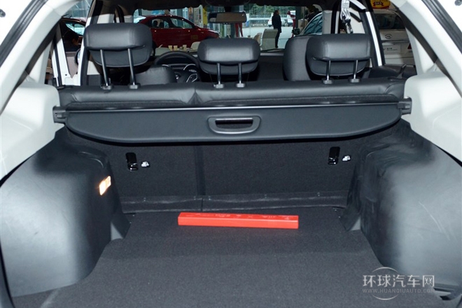 2013款 1.8T 自動(dòng)四驅(qū)五周年紀(jì)念版