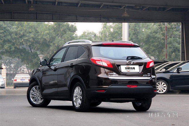 2013款 1.8T 自動(dòng)四驅(qū)尊貴版