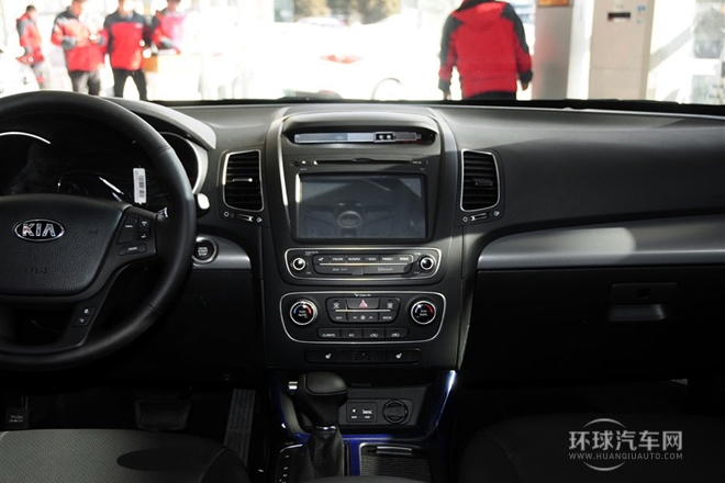 2013款 2.2T 7座柴油豪華版