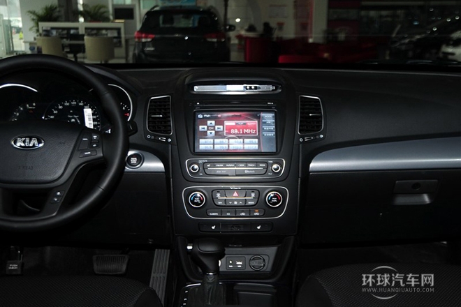 2013款 2.2T 5座柴油豪華版