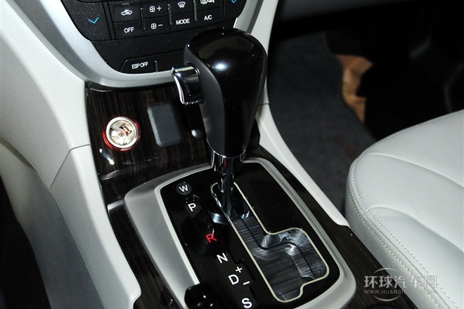 2013款 2.0L 自動兩驅淺內特別版