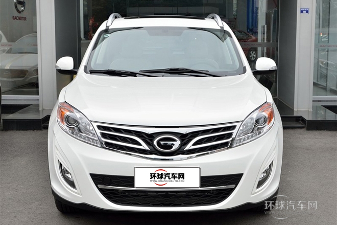 2013款 2.0L 自動(dòng)兩驅(qū)淺內(nèi)特別版