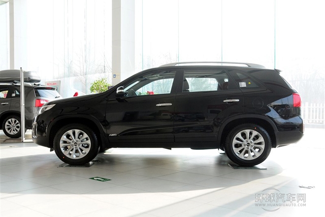 2013款 2.2T 7座柴油舒適版