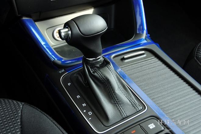 2013款 2.2T 5座柴油舒適版