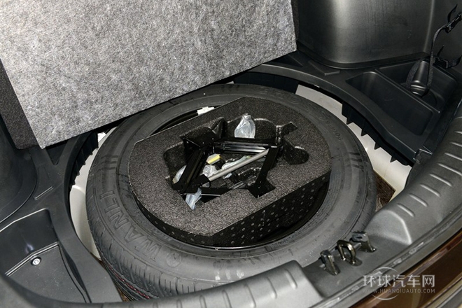 2014款 2.0L 自動(dòng)兩驅(qū)周年增值版