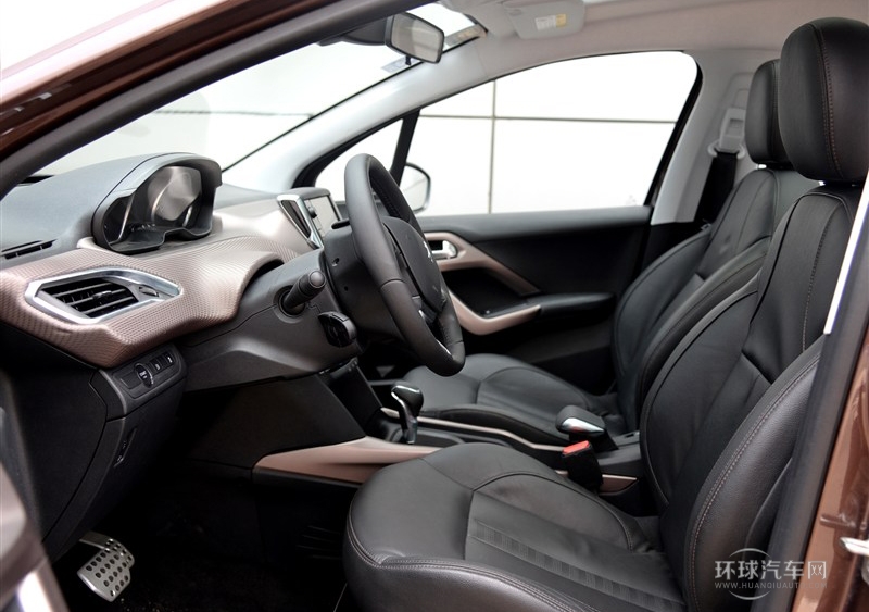 2014款 1.6L 自動領(lǐng)航版