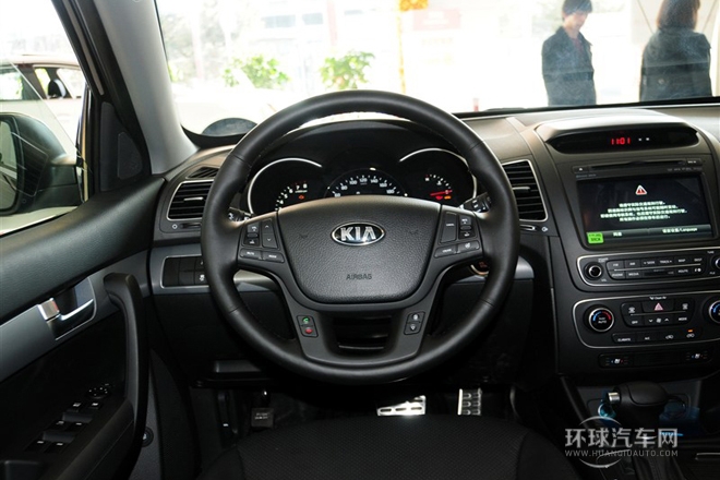 2013款 2.4GDI 7座汽油至尊UVO版 國IV