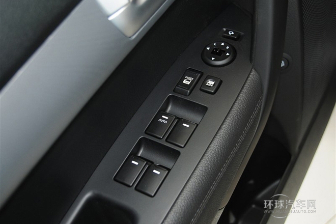 2013款 2.4GDI 7座汽油豪華版 國IV