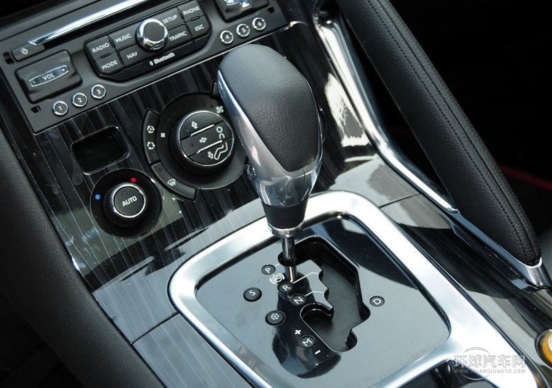 2013款 1.6THP 自動至尚版