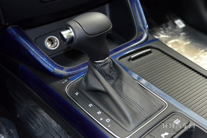 2013款 2.4GDI 7座汽油舒適版 國IV