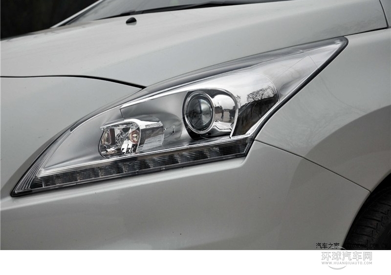 2013款 2.0L 自動潮流版