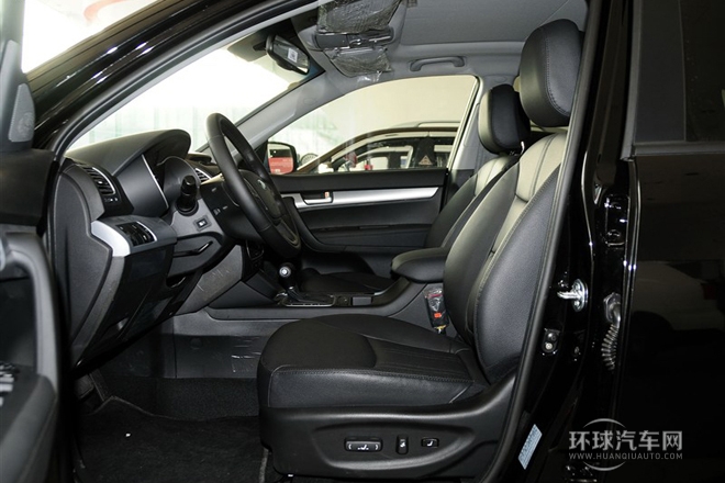 2013款 2.4 7座汽油豪華版