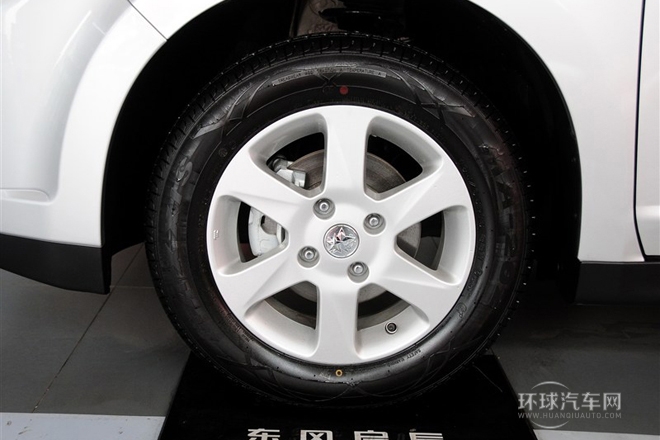 2013款 1.6L 自動北斗導航版