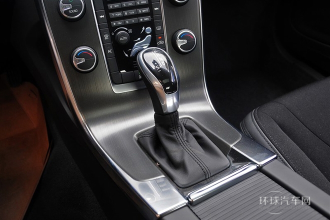 2014款2.0T手自一體智進版（停產在售）