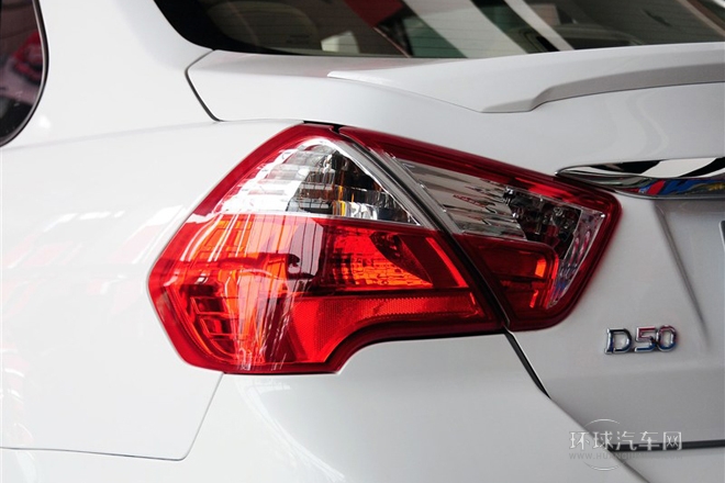 2013款 1.6L 自動豪華版