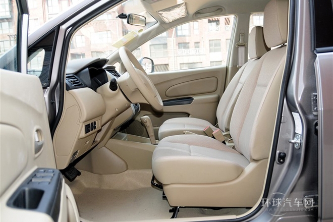 2013款 1.6L 自動時尚版