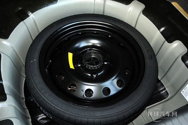 2013款 1.8 SE舒適版 MT