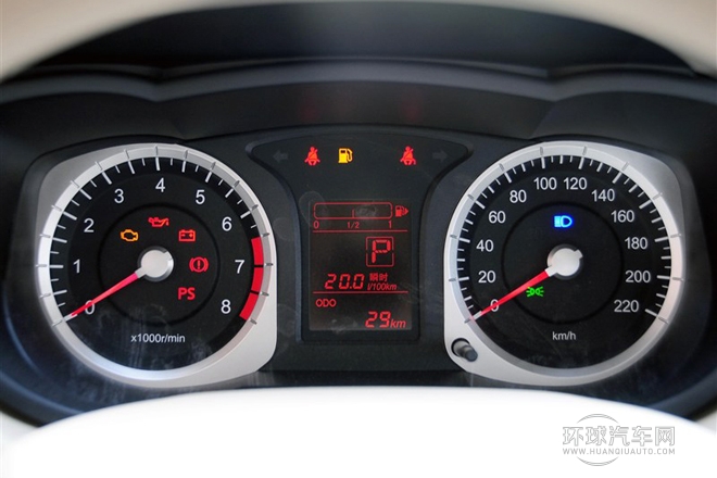 2013款 1.6L 自動時尚版