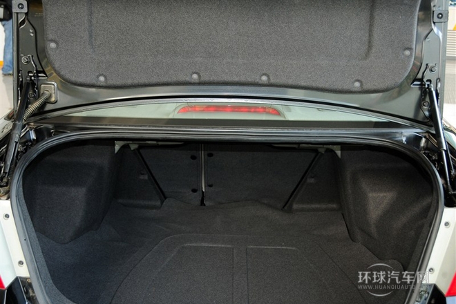 2013款 1.8 SE舒適版 MT