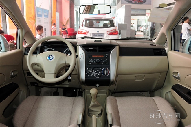 2013款 1.6L 手動時尚版