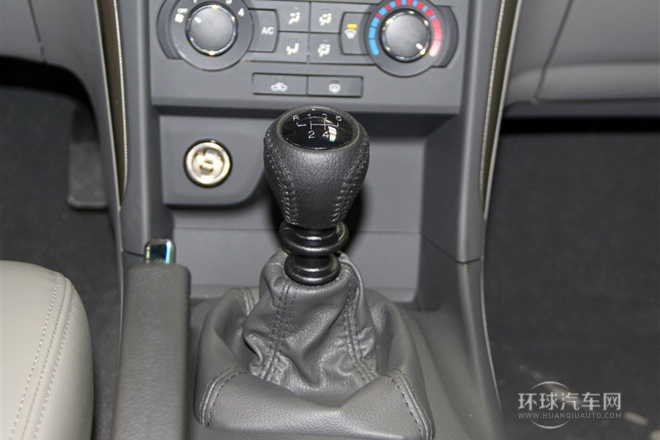 2013款 1.8 SL致真版 MT