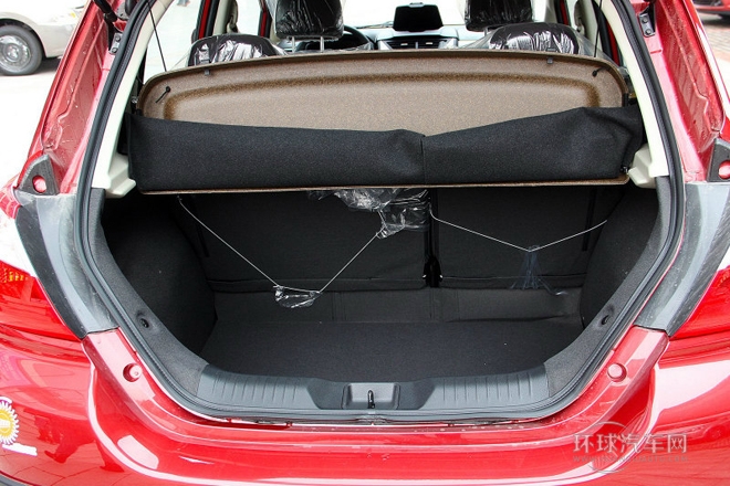 2013款 1.6L 自動(dòng)北斗導(dǎo)航版