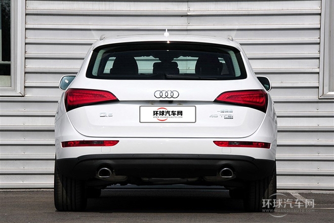 2013款 40 TFSI 豪華型