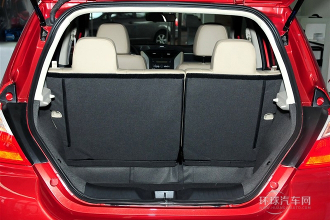 2013款 1.6L 自動豪華版