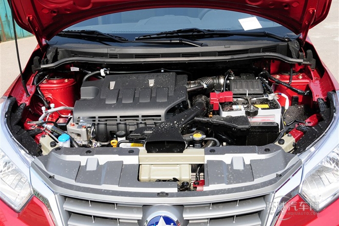 2013款 1.6L 自動(dòng)時(shí)尚版