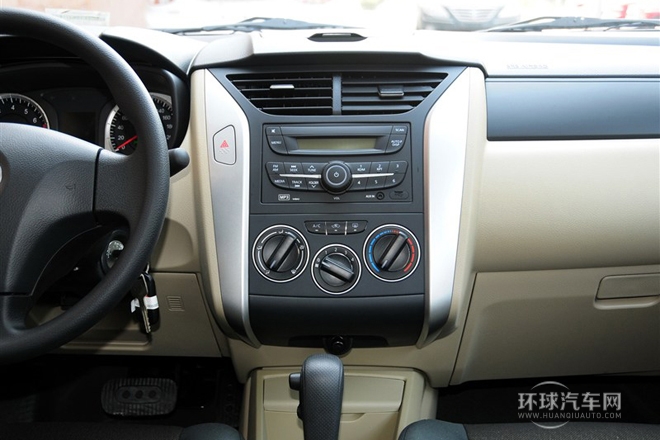 2013款 1.6L 自動(dòng)時(shí)尚版