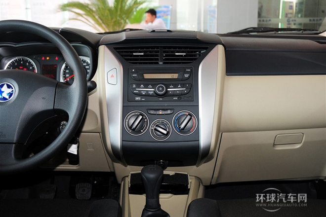 2013款 1.6L 手動(dòng)時(shí)尚版