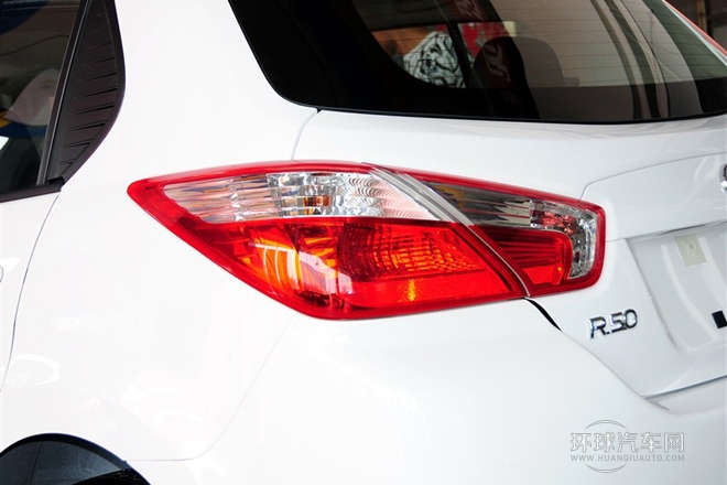 2013款 1.6L 手動時尚版