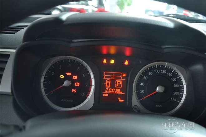 2013款 1.6L 自動北斗導航版