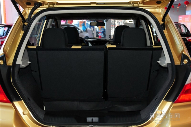 2013款 1.6L 手動北斗導(dǎo)航版