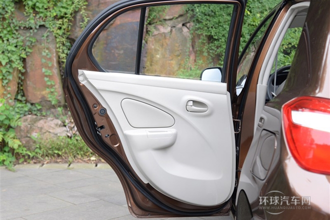 2014款 1.2L 手動尊享版