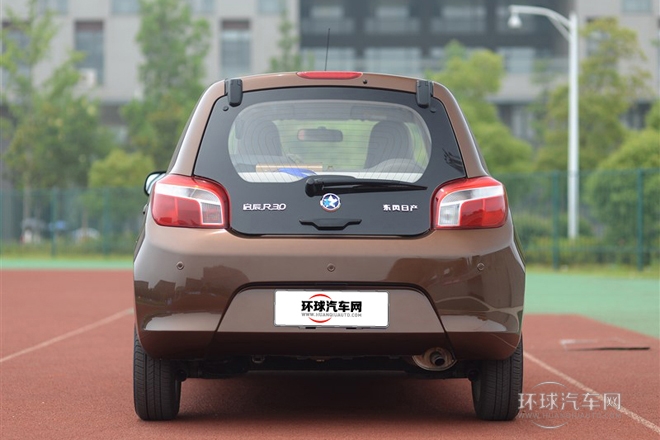 2014款 1.2L 手動(dòng)尊享版