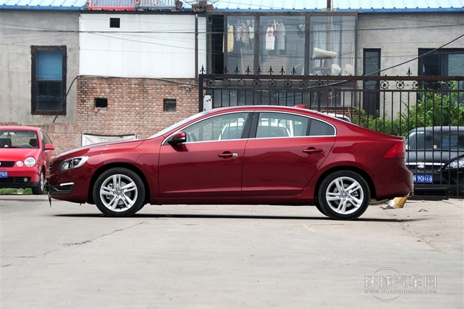 2015款2.0T手自一體T5智馭版