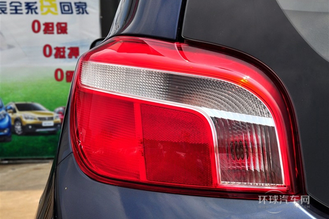 2014款 1.2L 手動(dòng)易享版