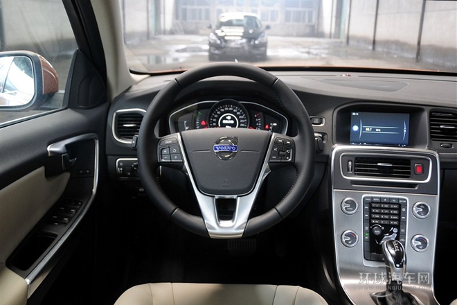 2015款2.0T手自一體智遠版