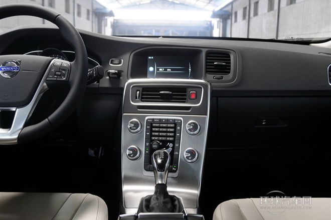 2015款2.0T手自一體智遠(yuǎn)版