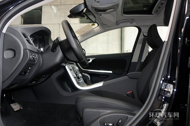 2015款2.0T手自一體智進版