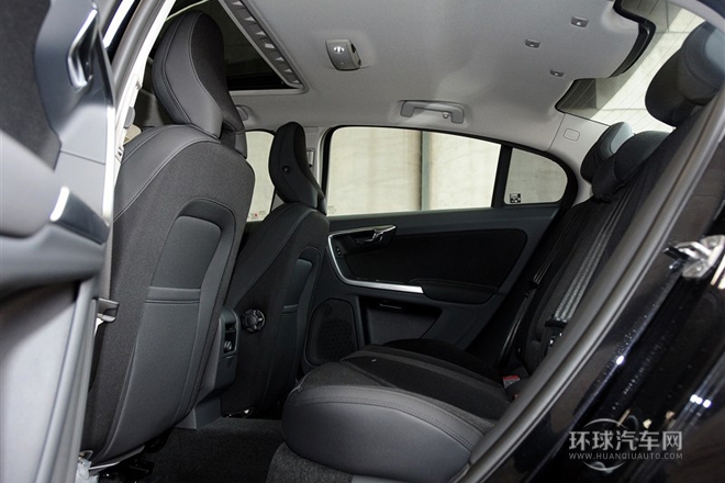 2015款2.0T手自一體智進版