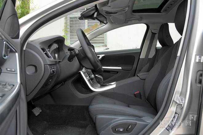 2015款2.0T手自一體智行版
