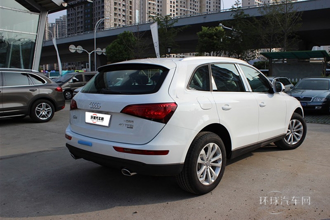 2013款 40 TFSI 進(jìn)取型