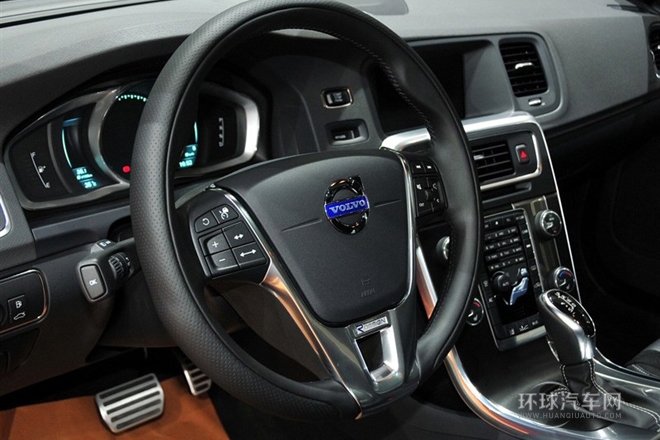 2014款3.0T T6 AWD個(gè)性運(yùn)動(dòng)版