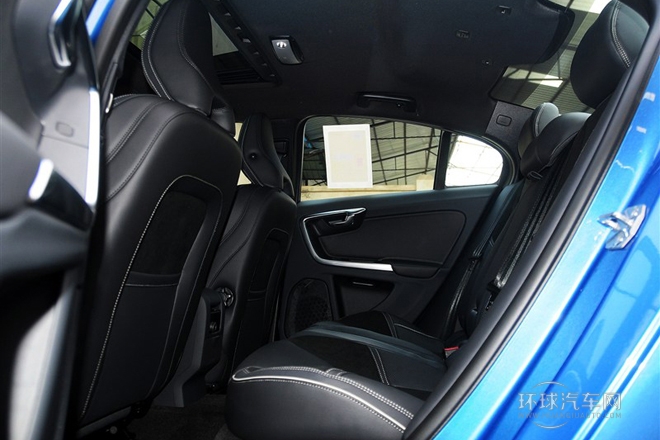 2014款改款2.0T T5個性運(yùn)動版