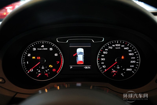 2013款 35 TFSI quattro 豪華型