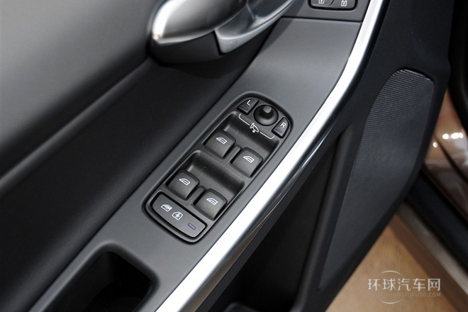 2014款3.0T T6智雅版