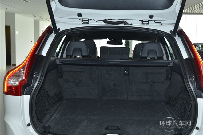 2015款3.0T T6智逸版