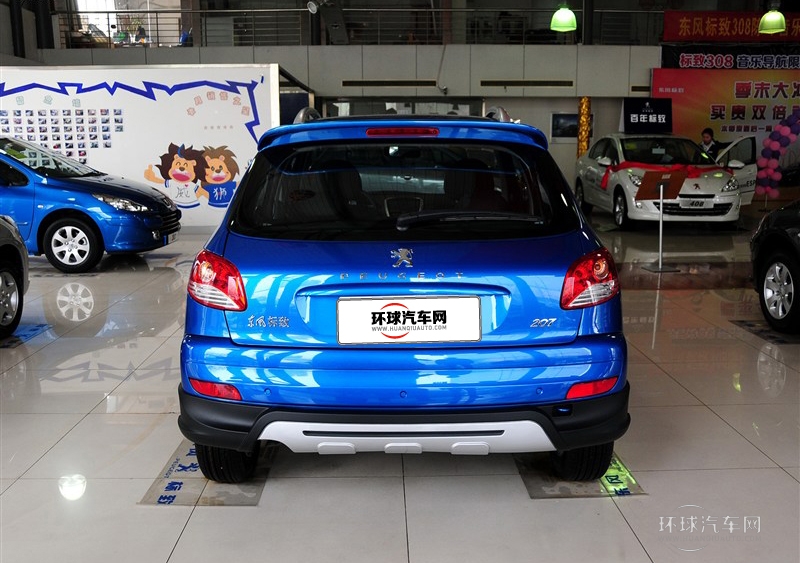 2013款 CROSS 1.4L 手動馭樂型